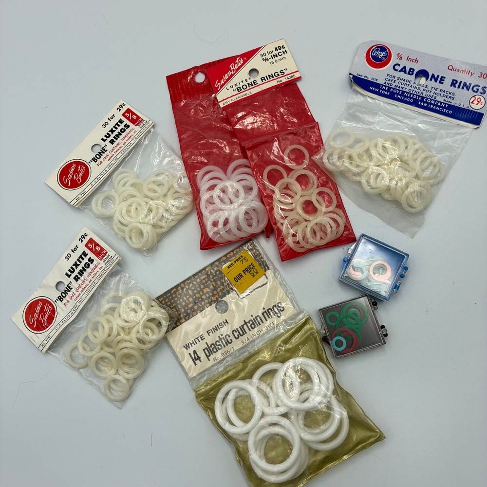Vintage Susan Bates Boye Bone Rings Plastic Curtain Rings Lot Sewing Notions